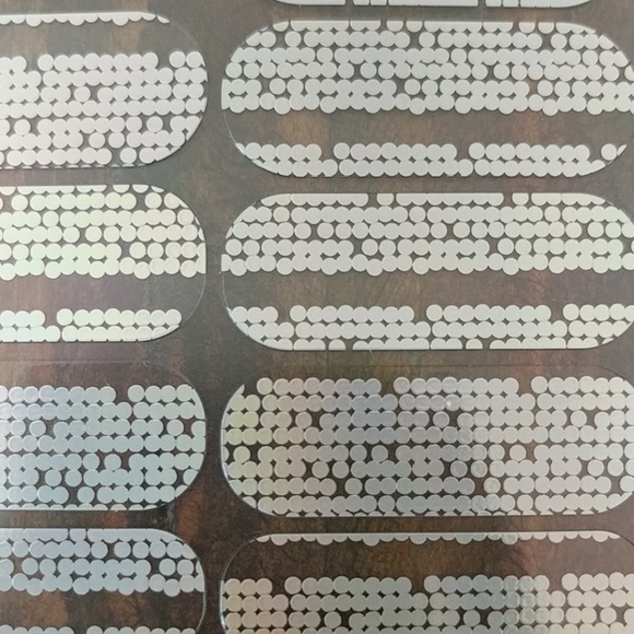 *Popular Wraps* - Picture 3 of 5